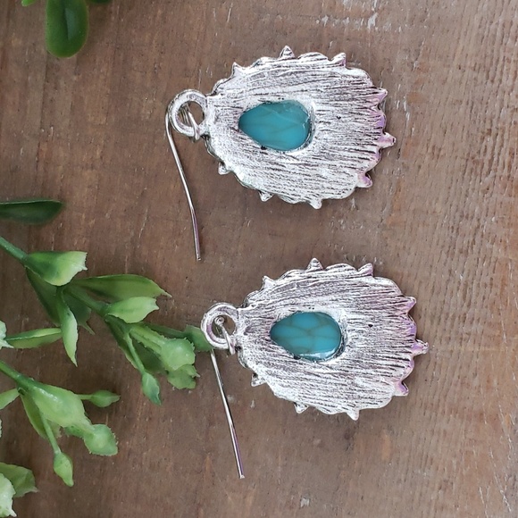 NEW Silver and Turquoise Earrings - Picture 4 of 4